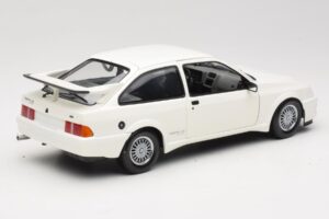 Ford Sierra RS Cosworth Biały Minichamps 1:18 150084000 Metal — zdjęcie 3 z 8