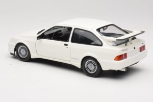 Ford Sierra RS Cosworth Biały Minichamps 1:18 150084000 Metal — zdjęcie 7 z 8