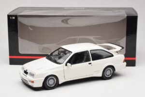 Ford Sierra RS Cosworth Biały Minichamps 1:18 150084000 Metal — zdjęcie 8 z 8