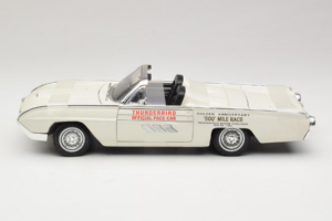 Ford Thunderbird Kabriolet Indy Pace Car Anson 1:18 30368 Metal — zdjęcie 3 z 6