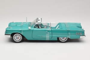 Ford Thunderbird Kabriolet Zielony Sun Star 1:18 4315-P1 Metal — zdjęcie 3 z 6