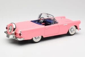 Ford Thunderbird Różowy Revell 1:18 08804 Metal — zdjęcie 3 z 8