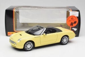 Ford Thunderbird Show Car Żółty Maisto 1:18 50335 Metal — zdjęcie 8 z 8