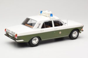 GAZ Volga GAZ-24 Policja MCG 1:18 MCG18015 Metal — zdjęcie 2 z 6