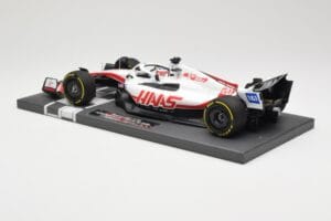 Haas VF-22 #20 K. Magnussen British GP 2022 Minichamps 1:18 117221020 Metal — zdjęcie 5 z 6
