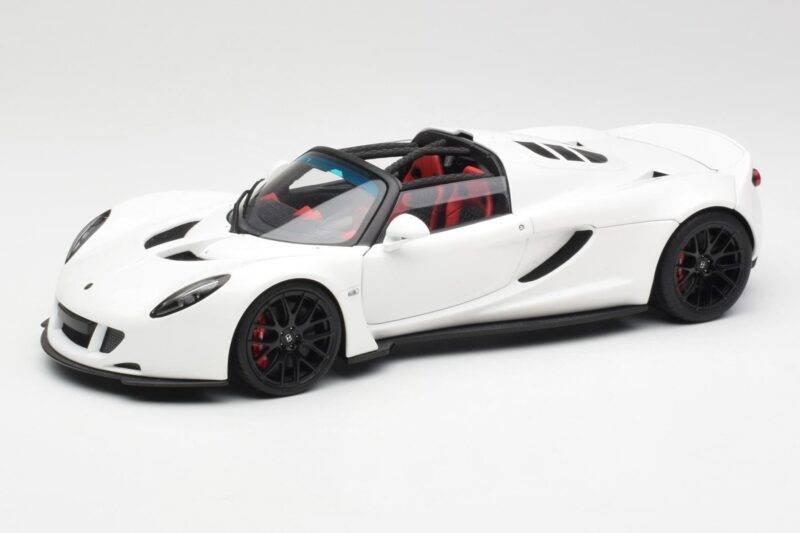 Hennessey Venom GT Biały AUTOart 1:18 75404 Metal