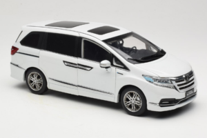Honda Elysion Biały OEM 1:18 430056 Metal — zdjęcie 6 z 8