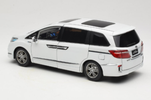 Honda Elysion Biały OEM 1:18 430056 Metal — zdjęcie 7 z 8