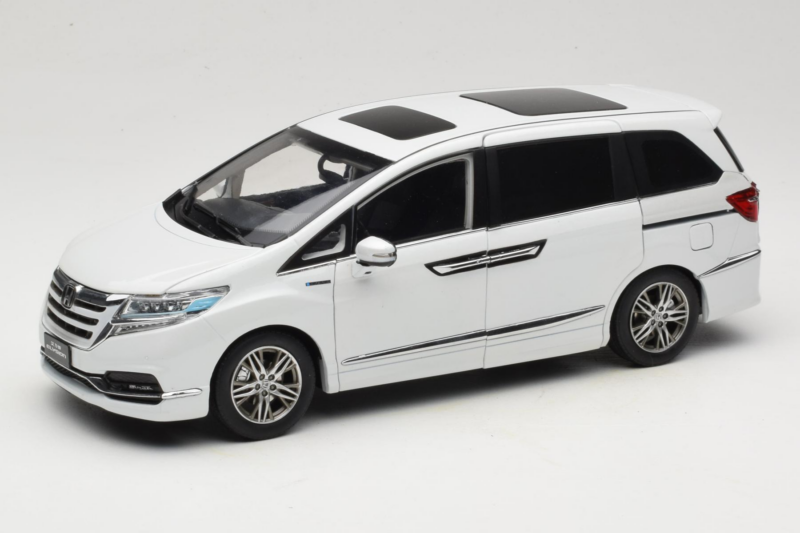 Honda Elysion Biały OEM 1:18 430056 Metal