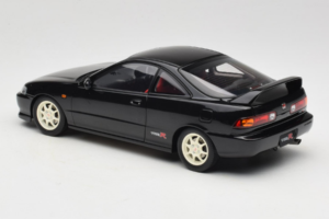 Honda Integra Type R DC2 Pre-Facelift Flamenco Black Pearl MotorHelix 1:18 M85203 Metal — zdjęcie 7 z 8