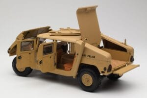 Hummer H1 AM General Military Police Exoto 1:18 01801 Metal — zdjęcie 5 z 8