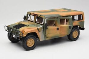 Hummer H1 Station Wagon Military Maisto 1:18 56049 Metal — zdjęcie 2 z 8