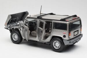 Hummer H2 Srebrny Maisto 1:18 7449569 Metal — zdjęcie 5 z 8