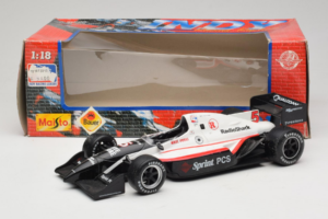 Dallara #5 Sprint PCS A. Luyendyk IRL 1999 Maisto 1:18 31111-M1 Metal — zdjęcie 6 z 6