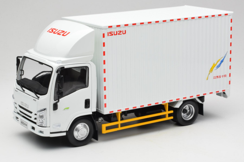 Isuzu Gulf Truck OEM 1:18 ISUZU001 Metal