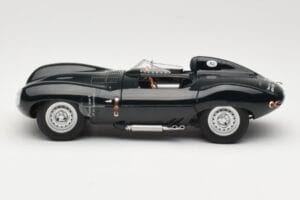 Jaguar D-Type Short Nose Zielony AUTOart 1:18 73561 Metal — zdjęcie 3 z 6