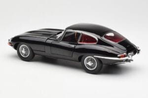 Jaguar E-Type 3.8 Series 1 Czarny Kyosho 1:18 08954BK Metal — zdjęcie 7 z 8