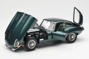 Jaguar E-Type 3.8 Series 1 Ciemny Zielony Kyosho 1:18 08954DG Metal — zdjęcie 2 z 8