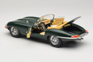 Jaguar E-Type Kabriolet Zielony Bburago 1:18 3026 Metal — zdjęcie 5 z 8