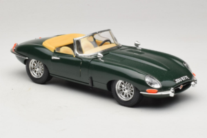 Jaguar E-Type Kabriolet Zielony Bburago 1:18 3026 Metal — zdjęcie 6 z 8
