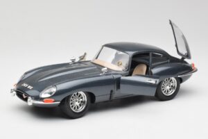 Jaguar E-Type Szary Bburago 1:18 30018 Metal — zdjęcie 2 z 8