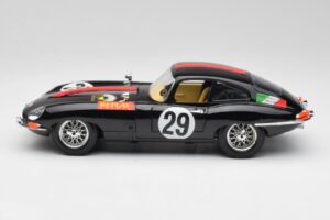 Jaguar E-Type #29 Czarny Bburago 1:18 3018-M4 Metal — zdjęcie 4 z 8