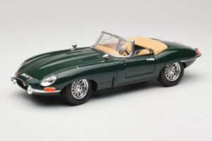 Jaguar E-Type Series 1 Roadster Zielony Bburago 1:18 3018-M5 Metal