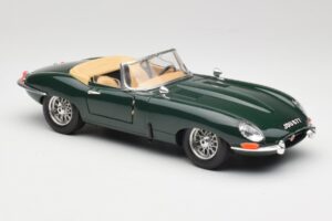 Jaguar E-Type Series 1 Roadster Zielony Bburago 1:18 3018-M5 Metal — zdjęcie 6 z 8