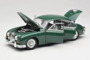 Jaguar Mark II British Racing Zielony & Niebieski Wnętrze Maisto 1:18 59001 Metal — zdjęcie 2 z 8