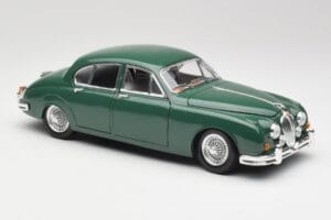 Jaguar Mark II British Racing Zielony & Niebieski Wnętrze Maisto 1:18 59001 Metal — zdjęcie 6 z 8