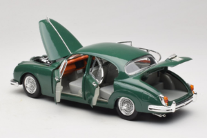 Jaguar Mark II Zielony Tchibo 1:18 49420 Metal — zdjęcie 5 z 8