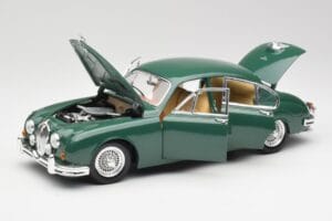 Jaguar Mk II British Racing Zielony Maisto 1:18 50287 Metal — zdjęcie 2 z 8