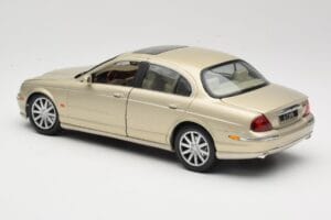 Jaguar S-Type X200 Brązowy Maisto 1:18 50332 Metal — zdjęcie 7 z 8