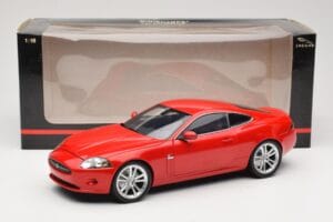 Jaguar XK X150 Czerwony Minichamps 1:18 150130503 Metal — zdjęcie 8 z 8