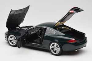 Jaguar XK X150 Coupe Zielony Minichamps 1:18 150130501 Metal — zdjęcie 5 z 8