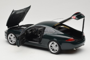 Jaguar XK X150 Zielony Minichamps 1:18 150130500 Metal — zdjęcie 5 z 8