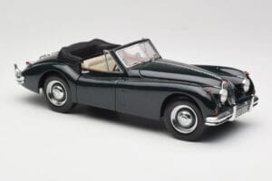 Jaguar XK140 Drophead Coupe Czarny Sun Star 1:18 2802 Metal — zdjęcie 6 z 8