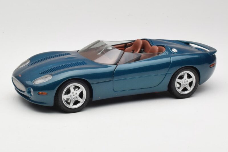 Jaguar XK180 Zielony Maisto 1:18 50337 Metal
