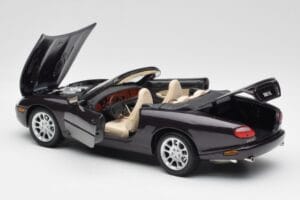 Jaguar XKR X100 Kabriolet Szary Maisto 1:18 50331 Metal — zdjęcie 5 z 8