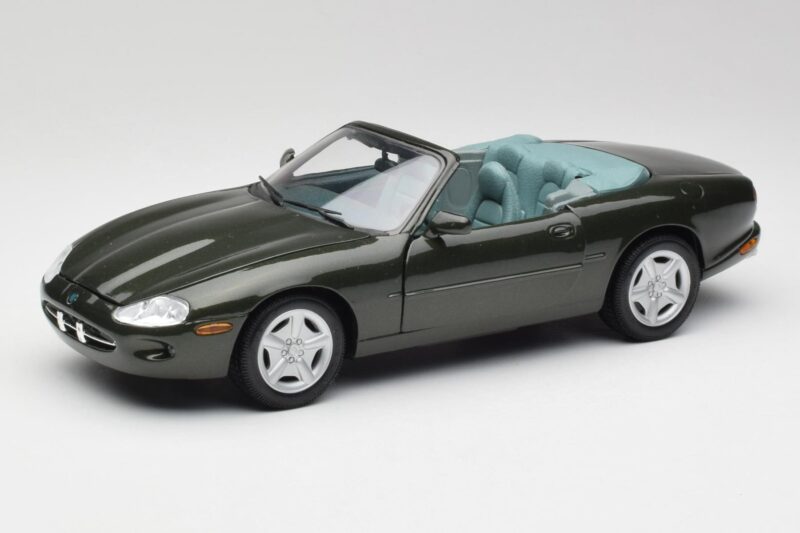 Jaguar XKR X100 Kabriolet Zielony Maisto 1:18 37800-M1 Metal