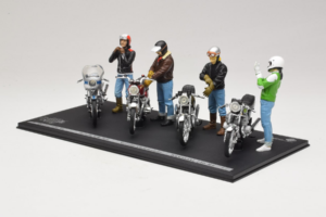 Joe Bar Team Kolekcja z Figurkami Solido 1:18 5008 Metal — zdjęcie 3 z 4
