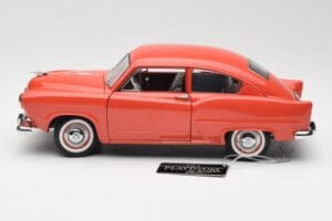 Kaiser Henry J Czerwony Sun Star 1:18 5092 Metal — zdjęcie 4 z 8
