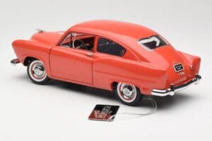 Kaiser Henry J Czerwony Sun Star 1:18 5092 Metal — zdjęcie 7 z 8
