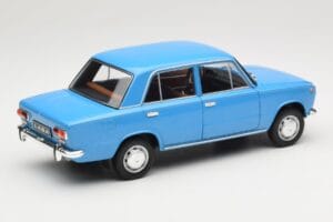 Lada 1200 2101 Niebieski IXO 1:18 18CMC204OP Metal — zdjęcie 3 z 8
