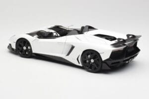 Lamborghini Aventador J Biały AUTOart 1:18 74674 Metal — zdjęcie 7 z 8
