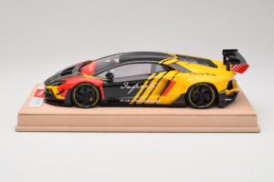 Lamborghini Aventador Liberty Walk Infinite Czarny Żółty Timothy & Pierre 1:18 REMC035 Metal