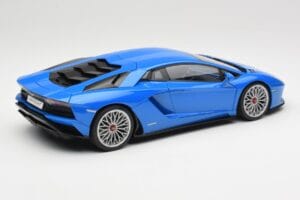 Lamborghini Aventador S LP740-4 Blue Nila AUTOart 1:18 79134 Metal — zdjęcie 3 z 8