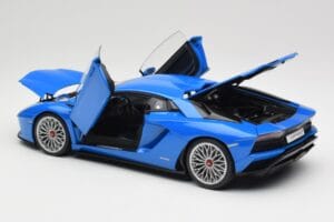 Lamborghini Aventador S LP740-4 Blue Nila AUTOart 1:18 79134 Metal — zdjęcie 5 z 8