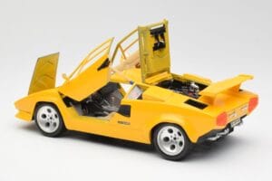 Lamborghini Countach Żółty Bburago 1:18 3037 Metal — zdjęcie 5 z 8