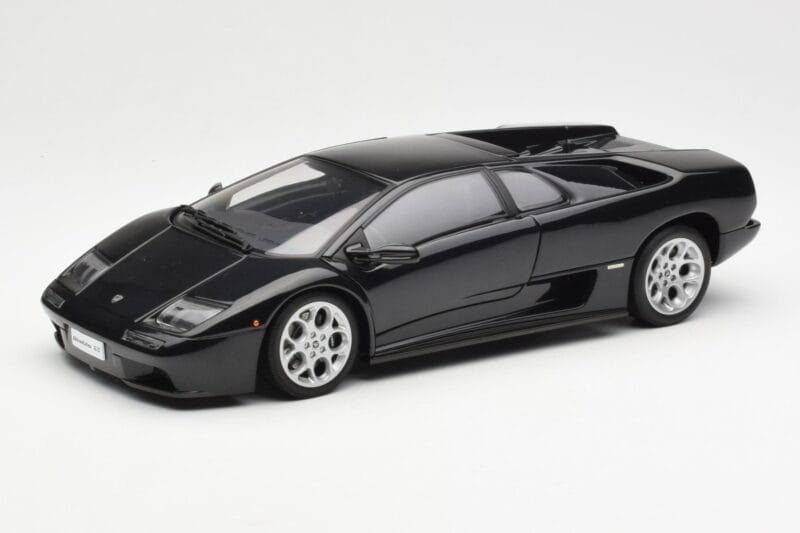 Lamborghini Diablo 6.0 Czarny AUTOart 1:18 74528 Metal